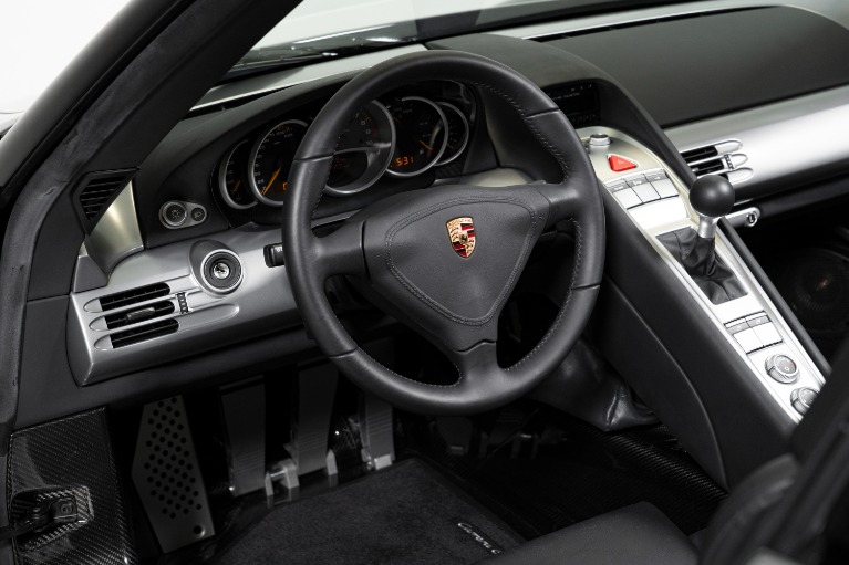 Used-2005-Porsche-Carrera-GT