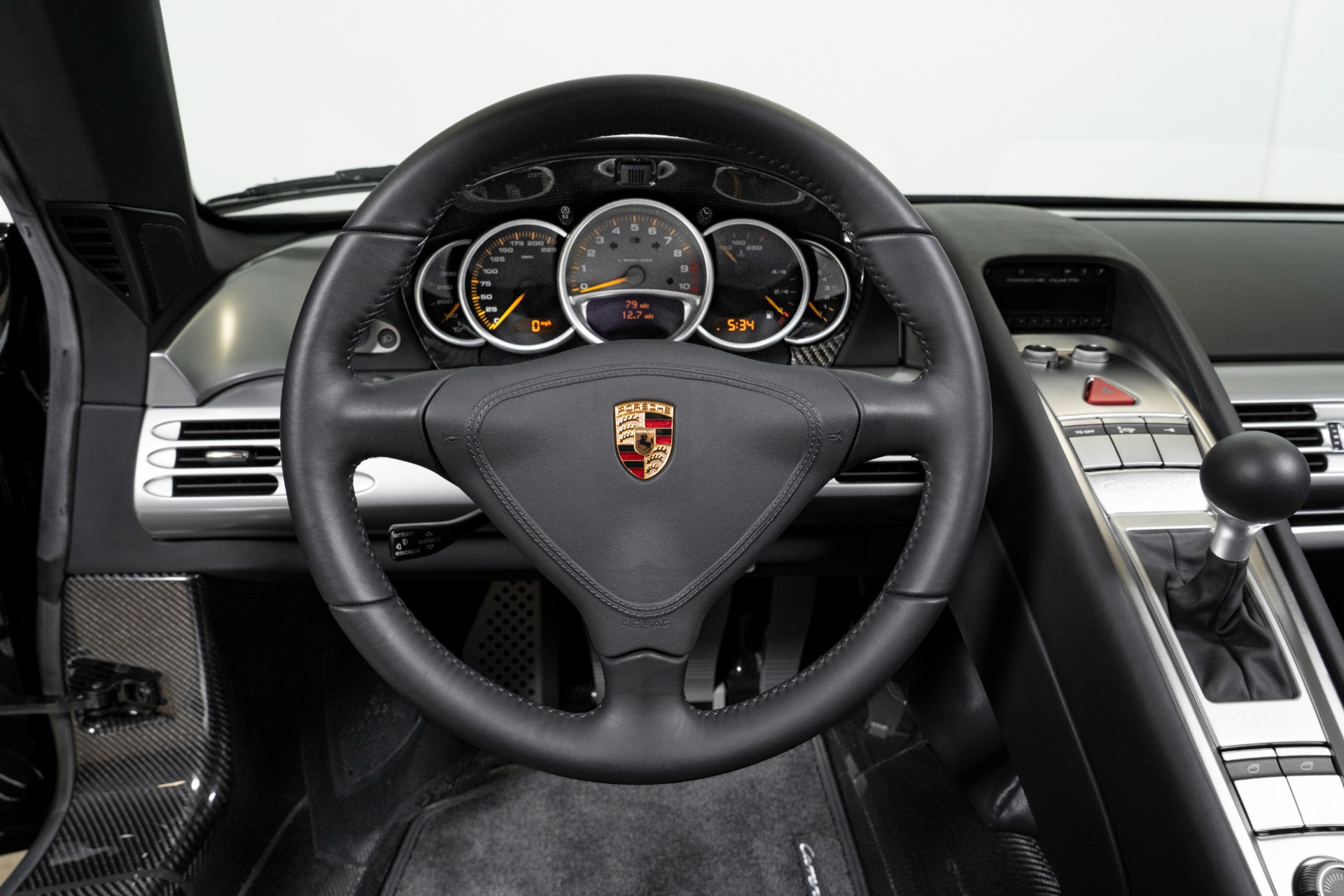 Used-2005-Porsche-Carrera-GT