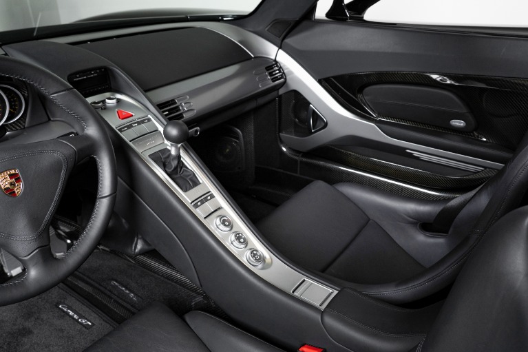Used-2005-Porsche-Carrera-GT