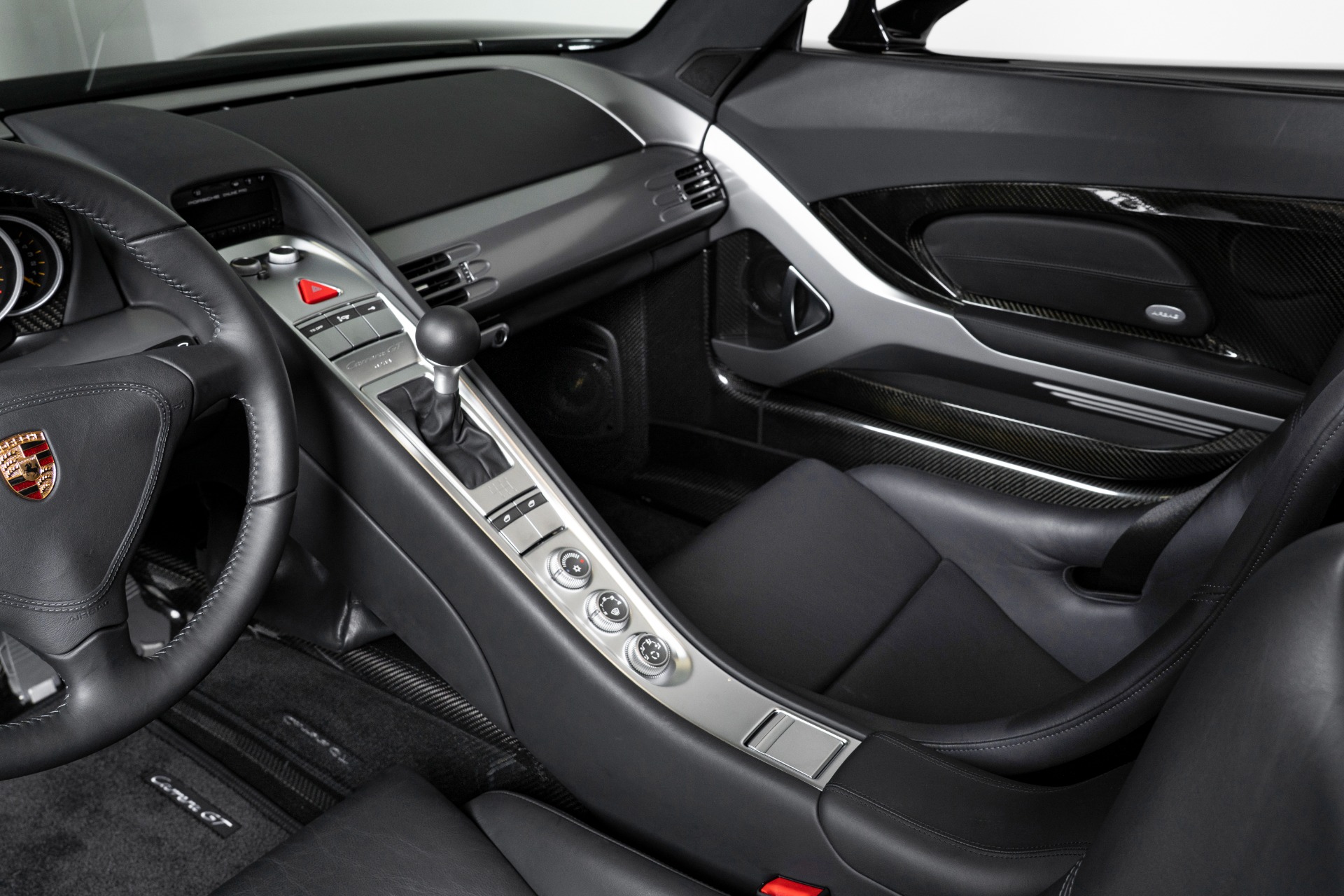 Used-2005-Porsche-Carrera-GT