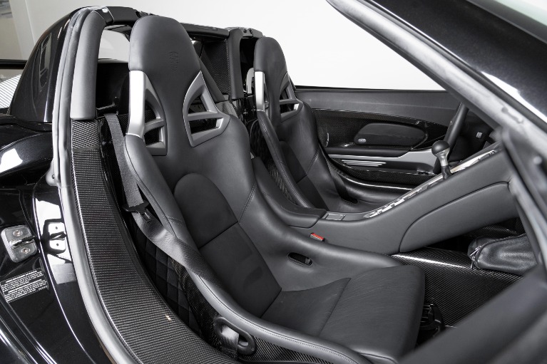 Used-2005-Porsche-Carrera-GT