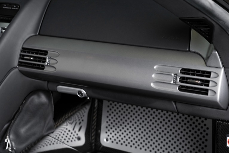 Used-2005-Porsche-Carrera-GT