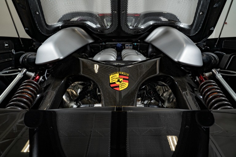 Used-2005-Porsche-Carrera-GT