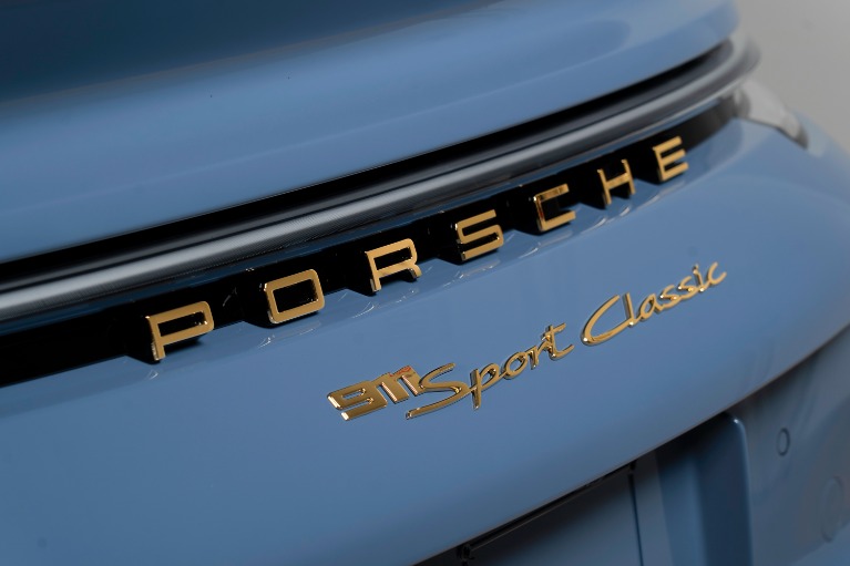 Used-2023-Porsche-911-Sport-Classic