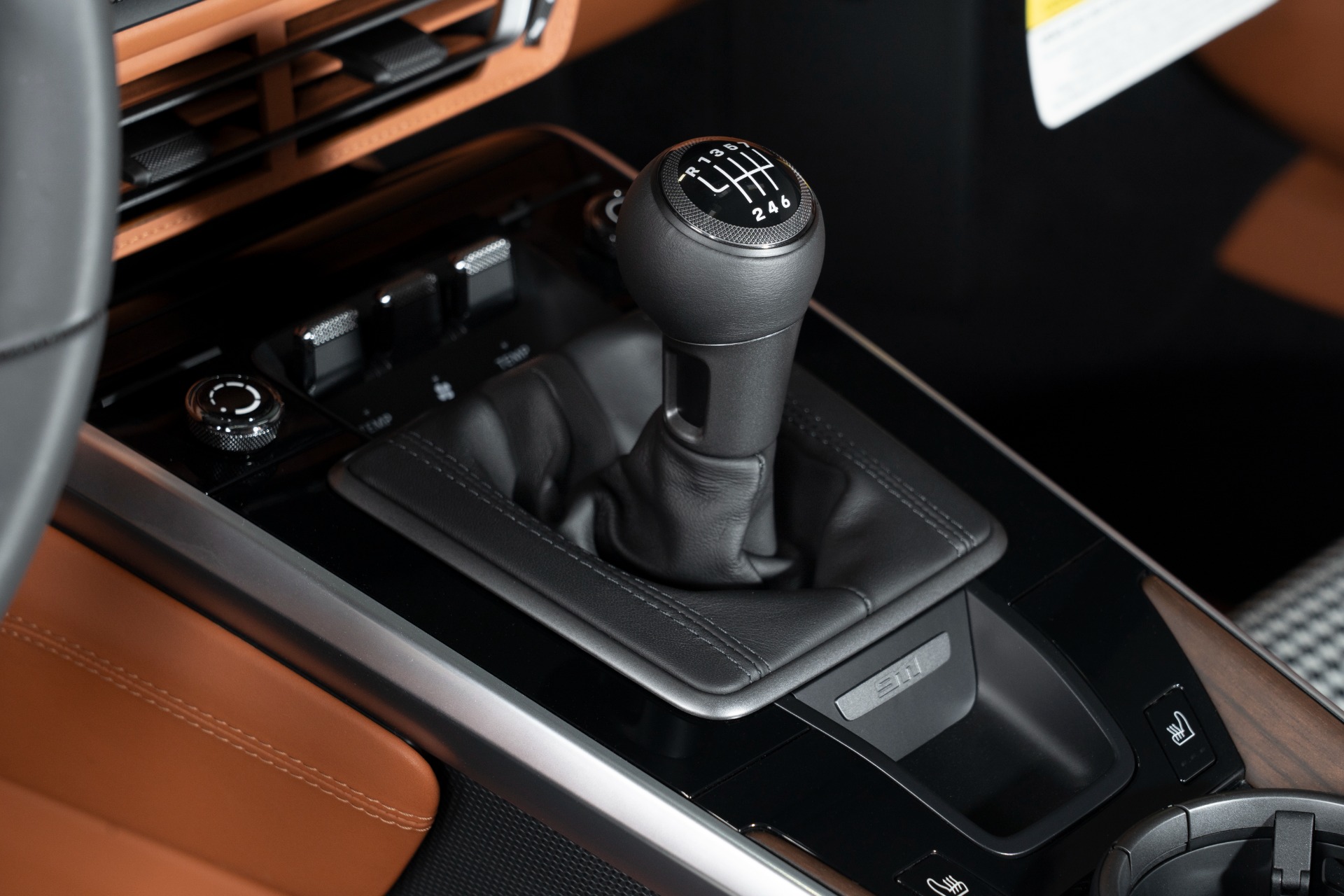Used-2023-Porsche-911-Sport-Classic