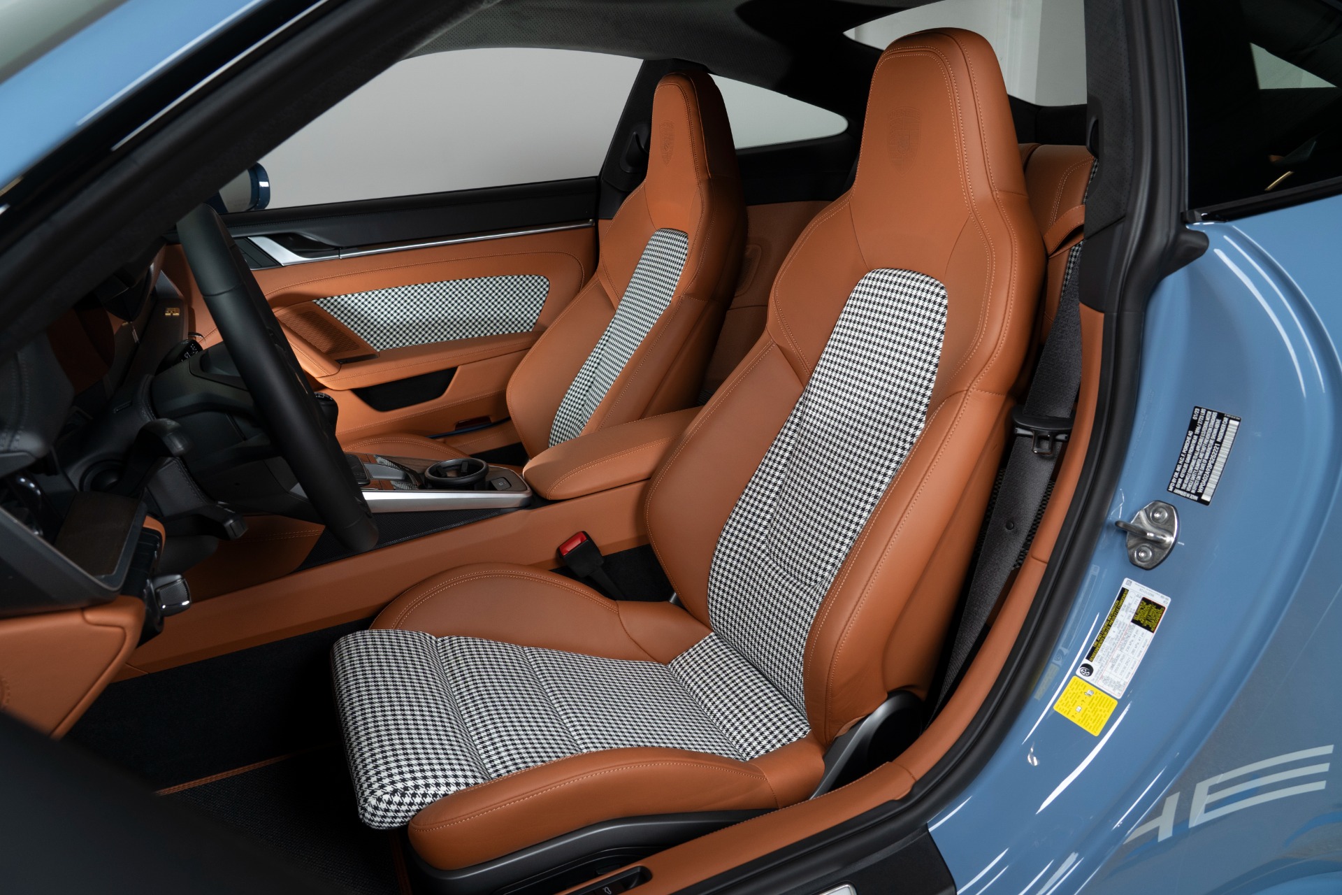 Used-2023-Porsche-911-Sport-Classic