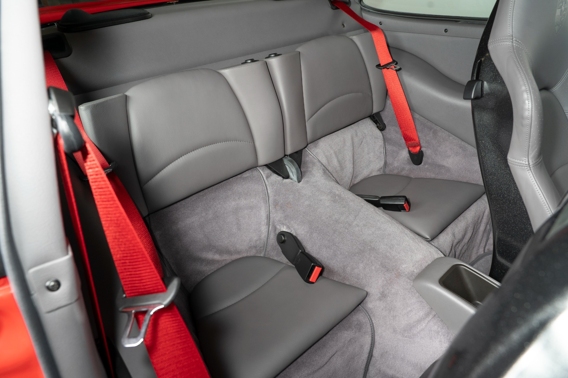 Used-1997-Porsche-911-Carrera-4S