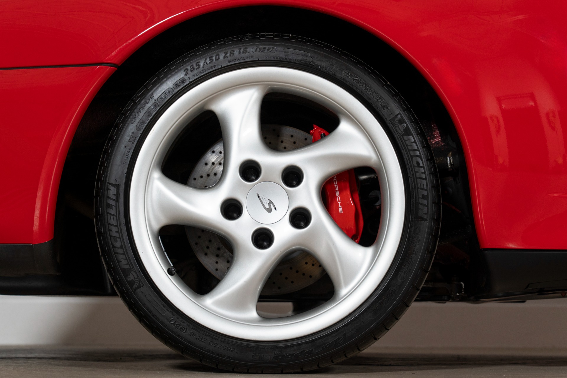 Used-1997-Porsche-911-Carrera-4S