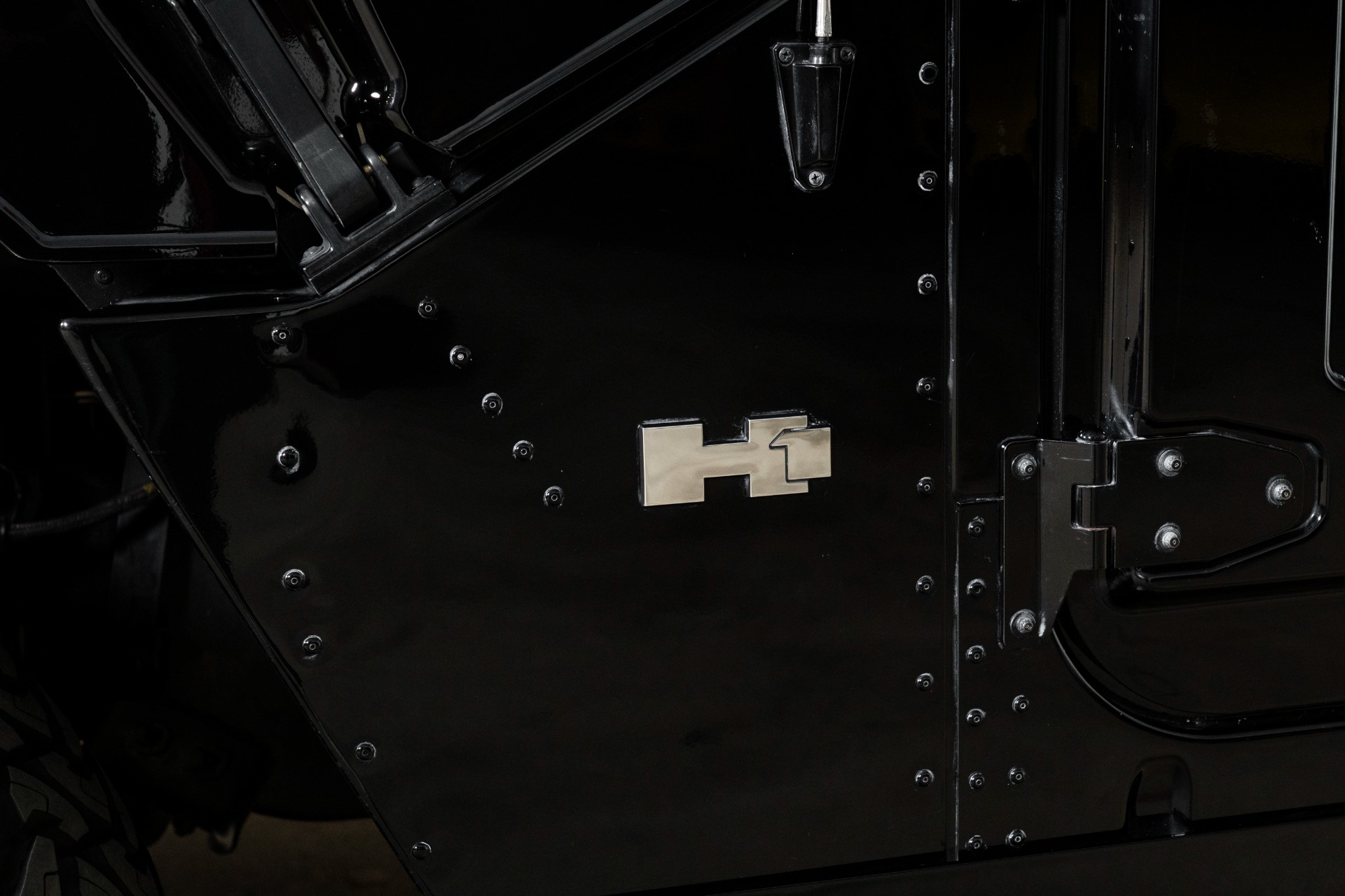 Used-2006-HUMMER-Alpha-H1