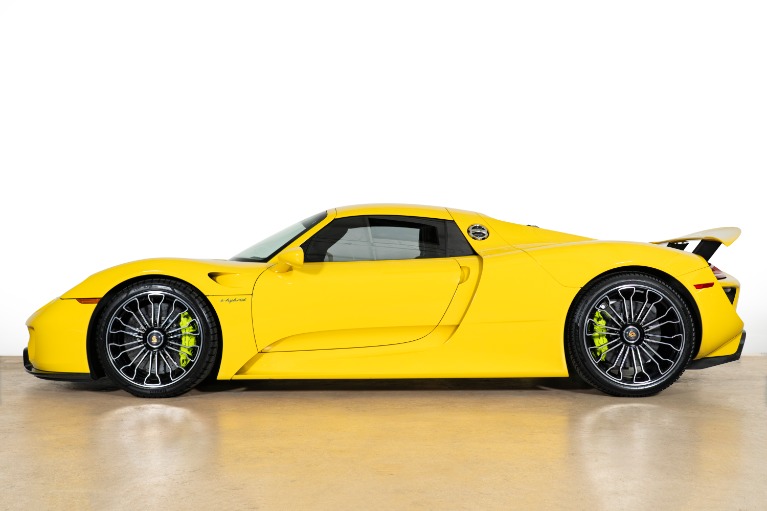 Used-2015-Porsche-918-Spyder