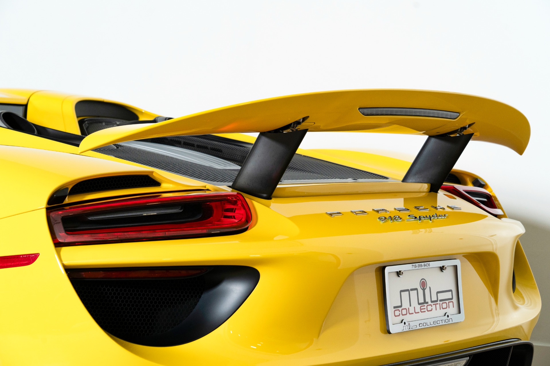 Used-2015-Porsche-918-Spyder