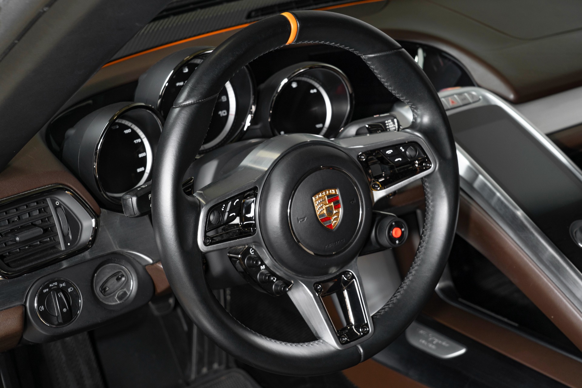 Used-2015-Porsche-918-Spyder