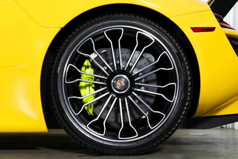 Used-2015-Porsche-918-Spyder