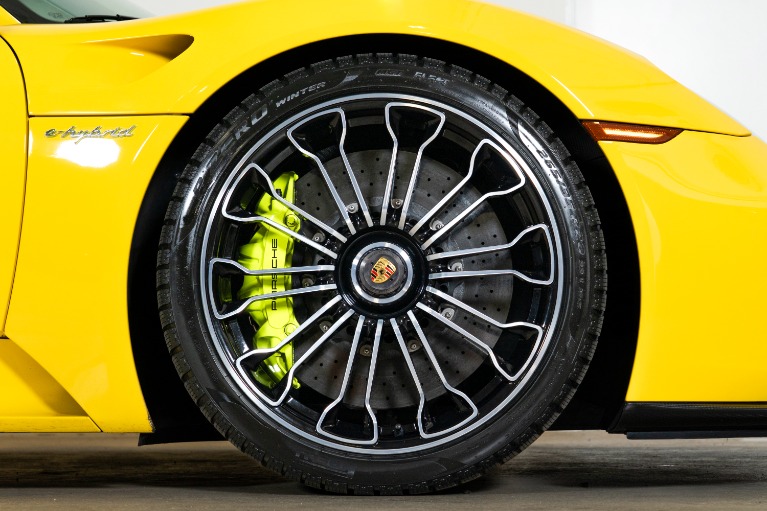 Used-2015-Porsche-918-Spyder
