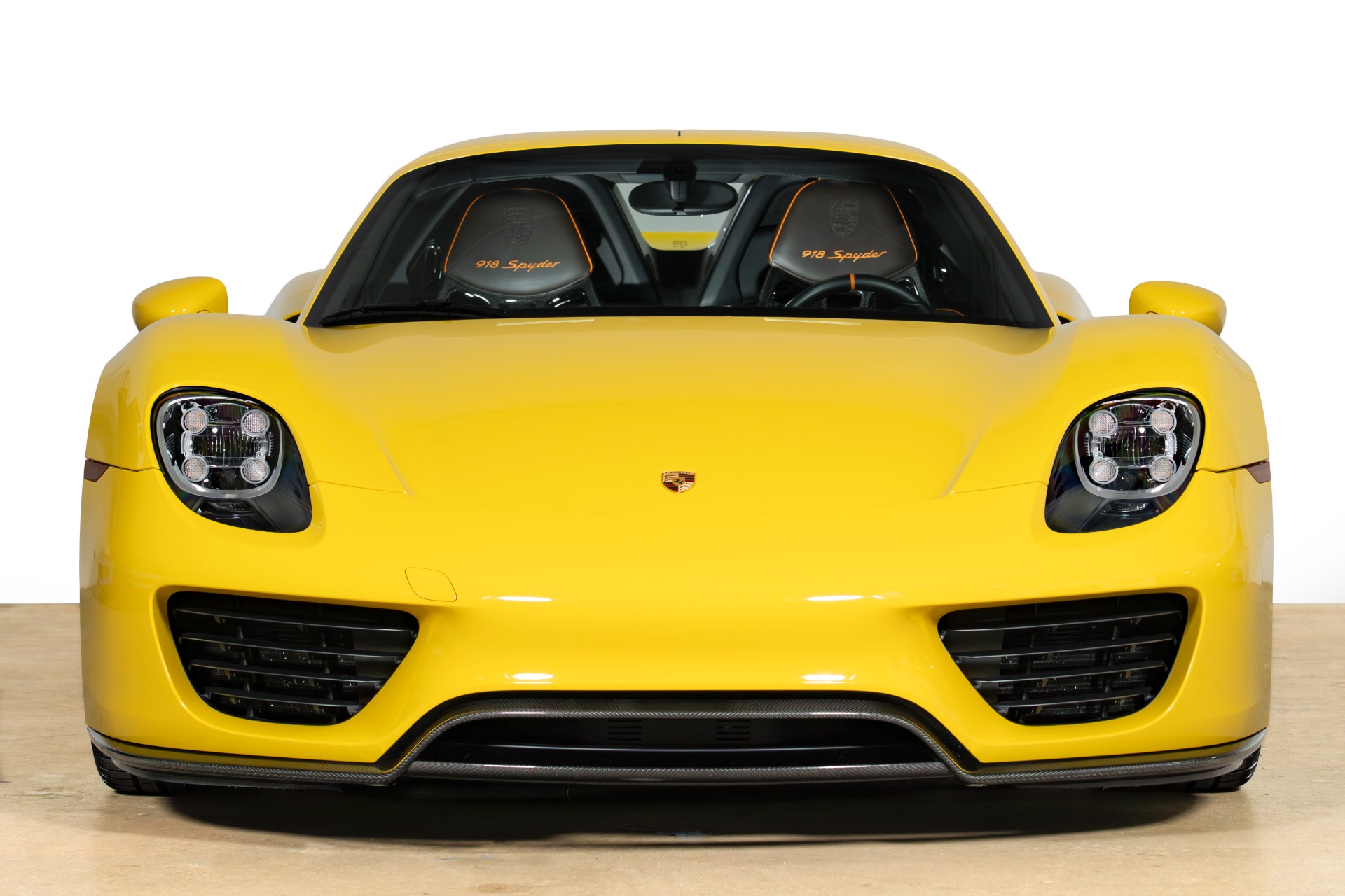 Used-2015-Porsche-918-Spyder