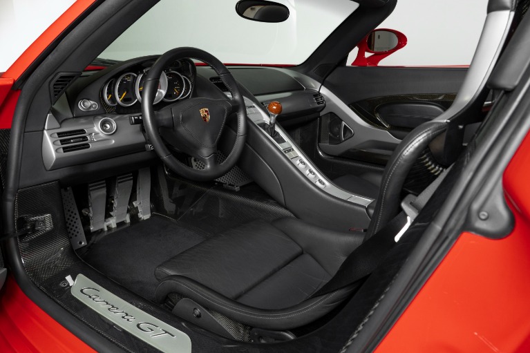 Used-2004-Porsche-Carrera-GT