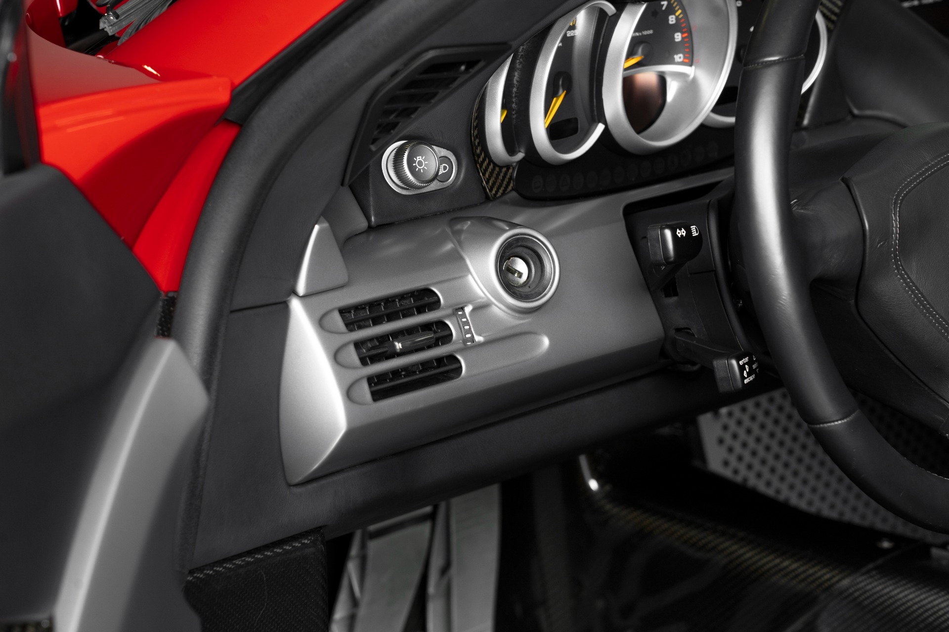 Used-2004-Porsche-Carrera-GT