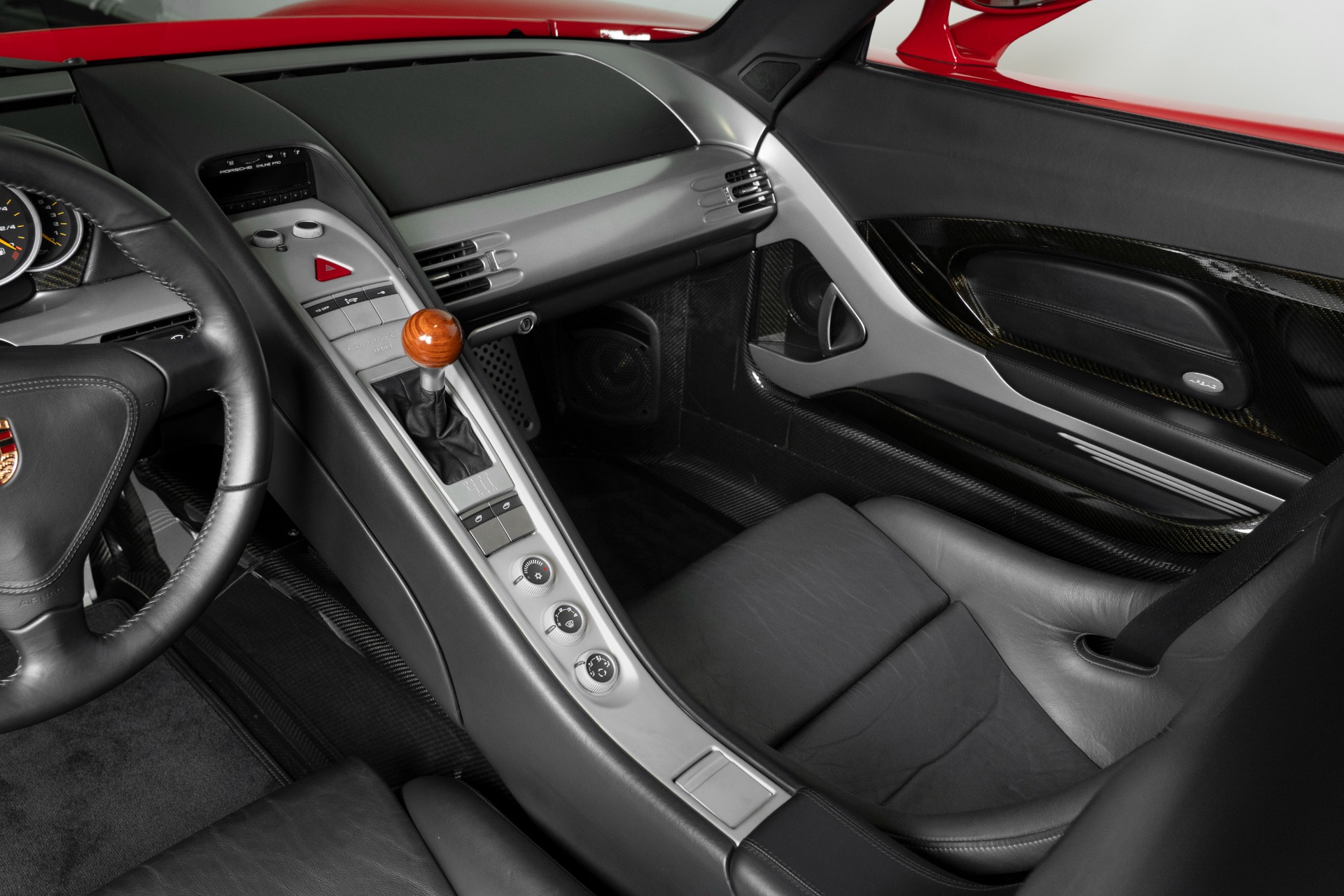 Used-2004-Porsche-Carrera-GT