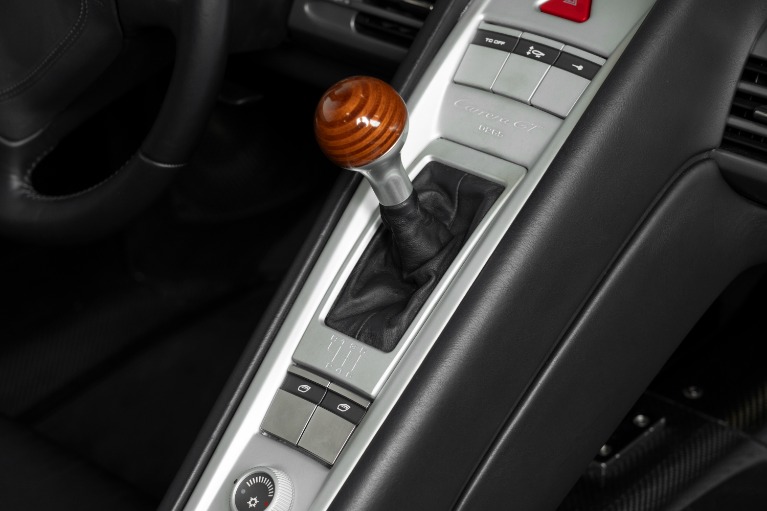 Used-2004-Porsche-Carrera-GT