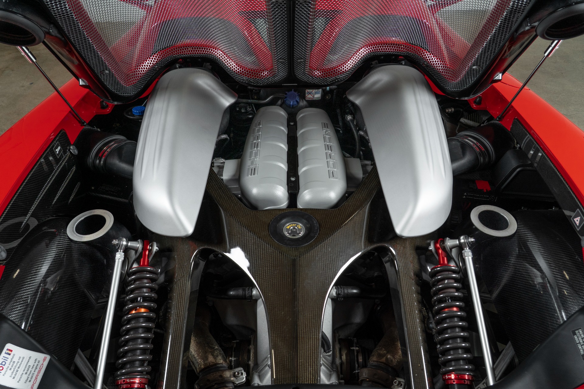 Used-2004-Porsche-Carrera-GT