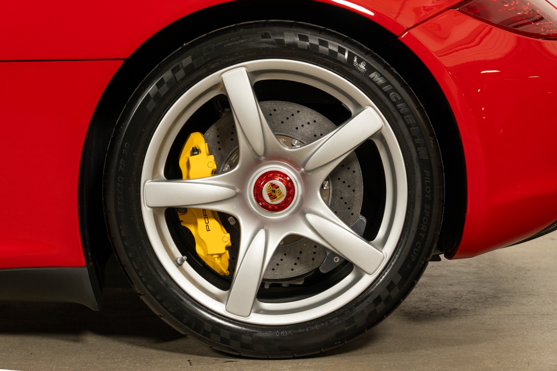 Used-2004-Porsche-Carrera-GT