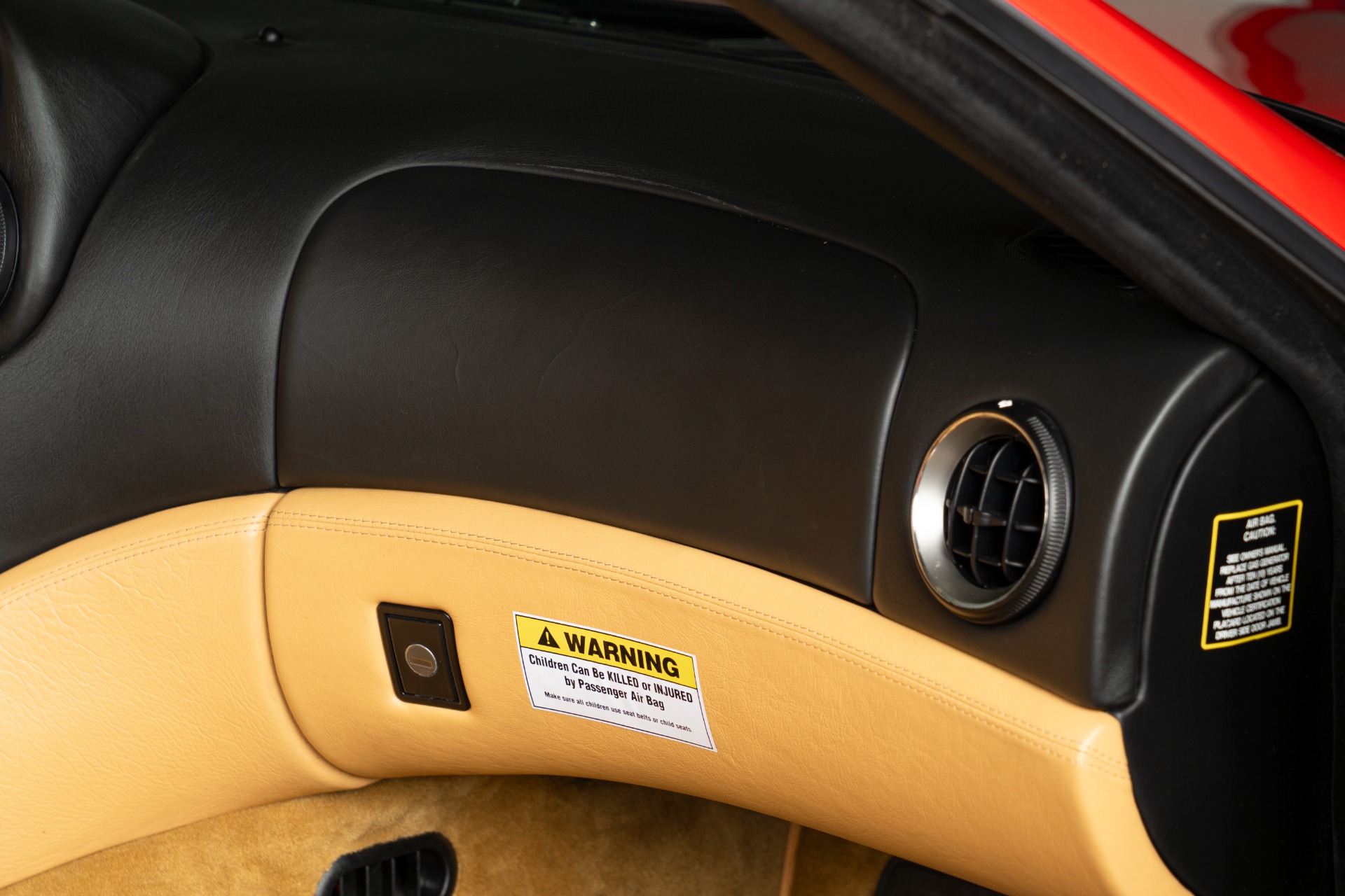 Used-1999-Ferrari-550-Maranello