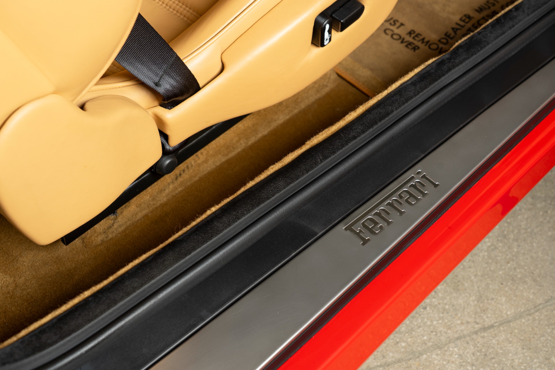 Used-1999-Ferrari-550-Maranello