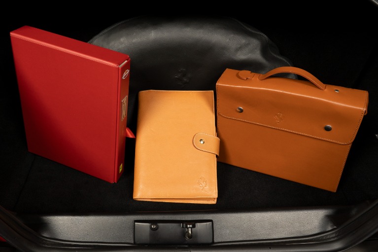 Used-1999-Ferrari-550-Maranello