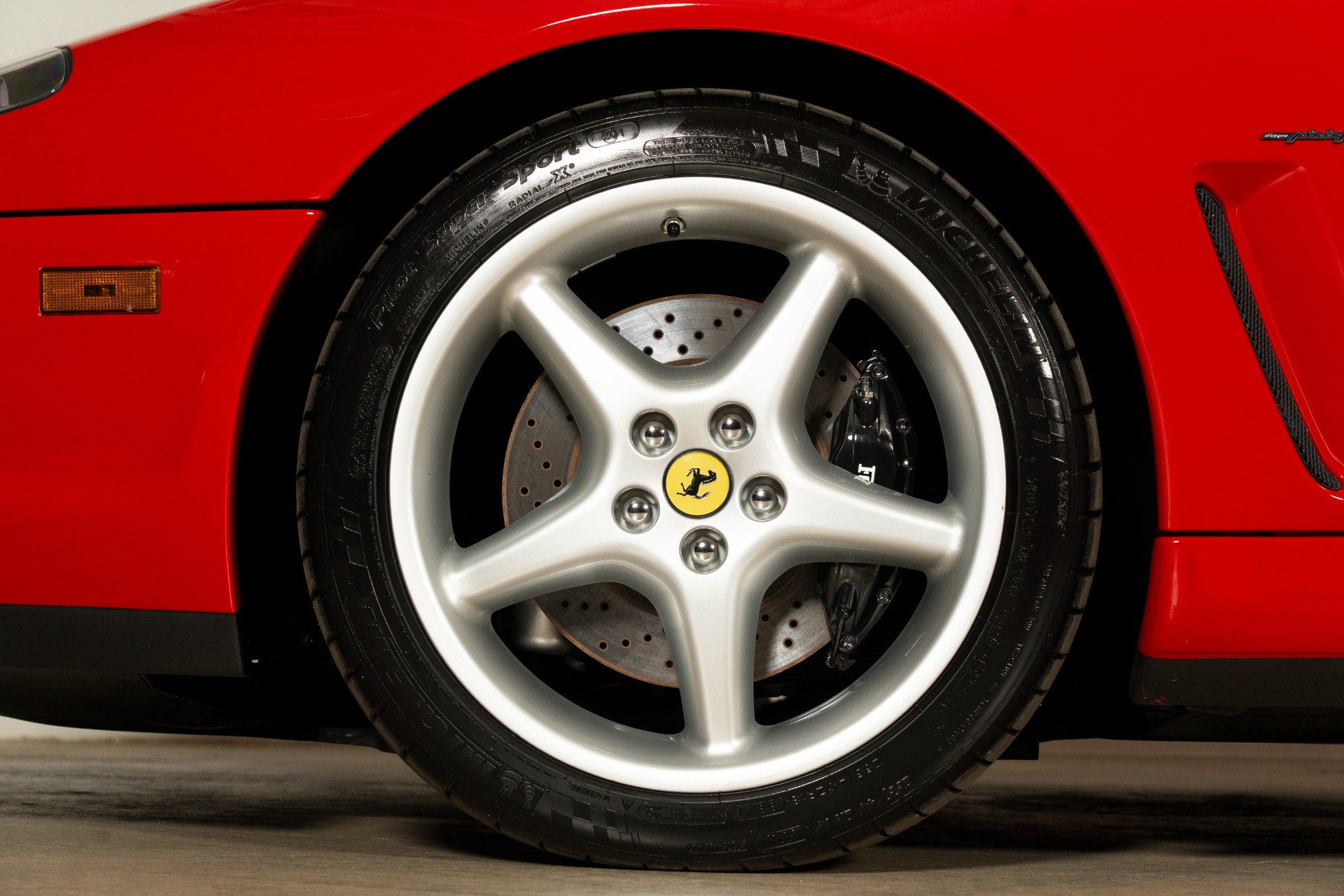 Used-1999-Ferrari-550-Maranello
