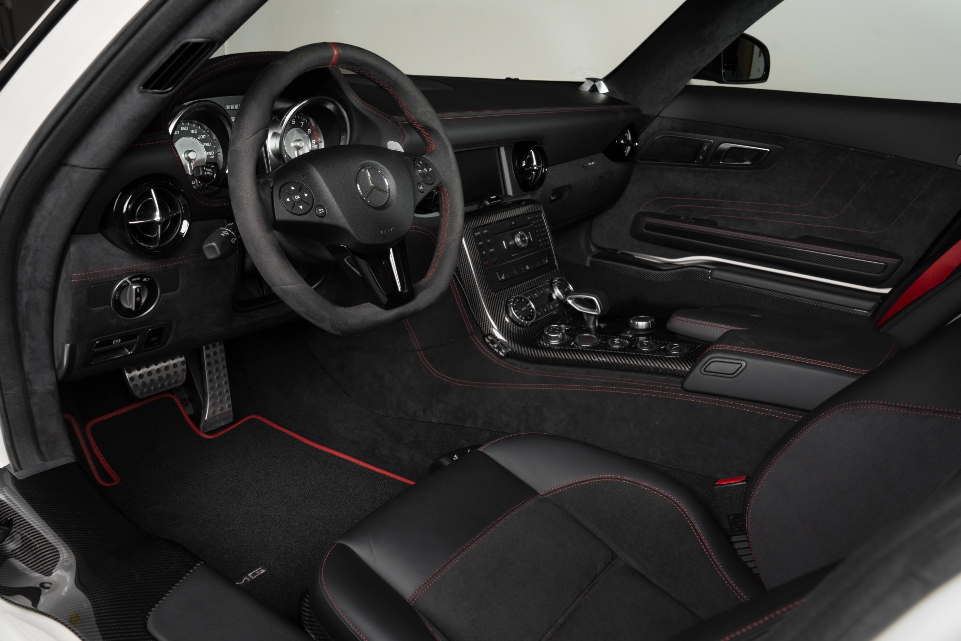Used-2014-Mercedes-Benz-SLS-Black-Series-AMG