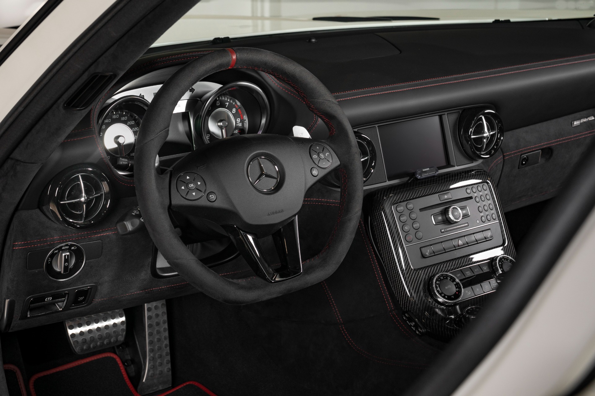 Used-2014-Mercedes-Benz-SLS-Black-Series-AMG