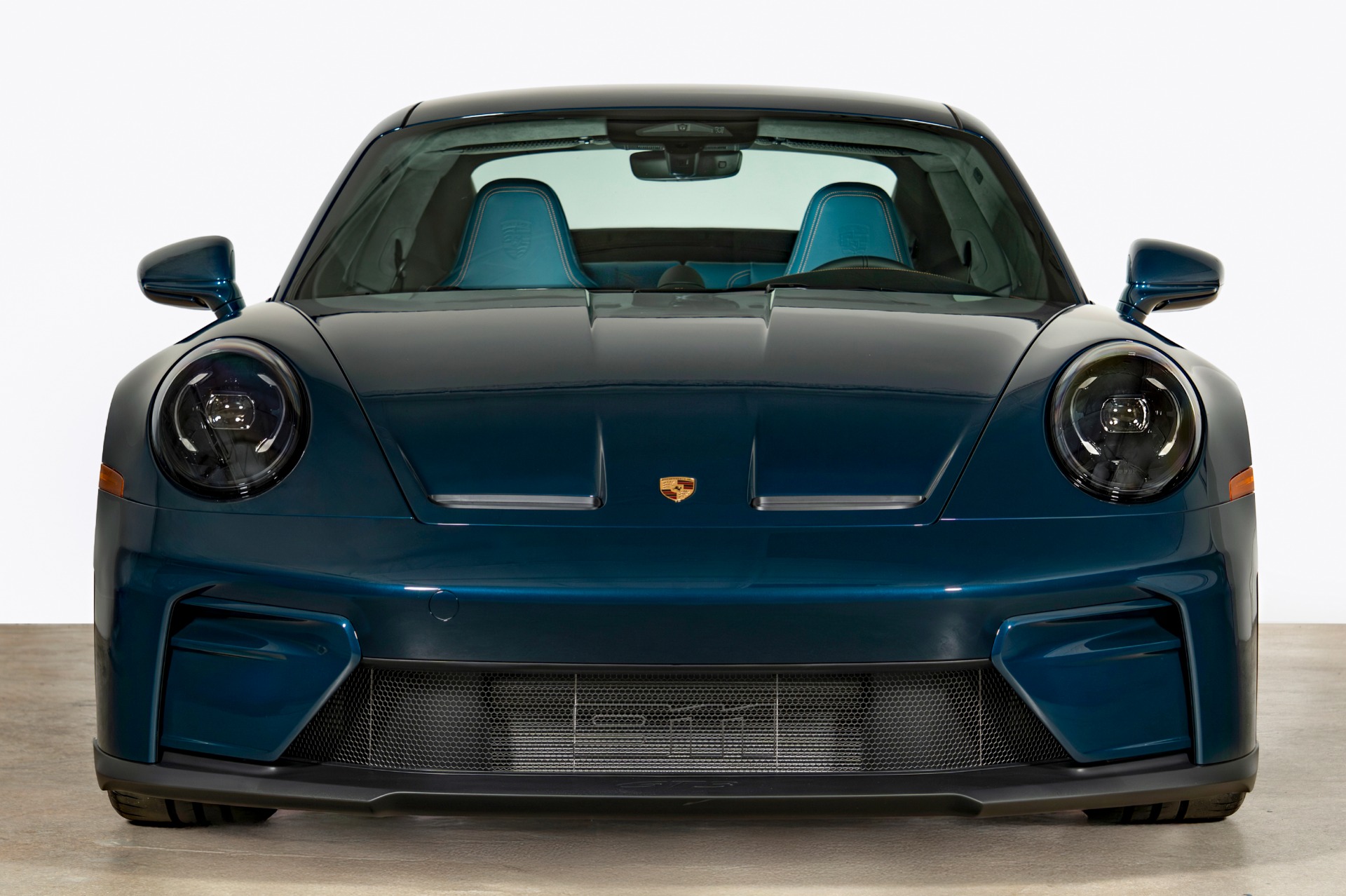 Used-2026-Porsche-911-GT3-Touring