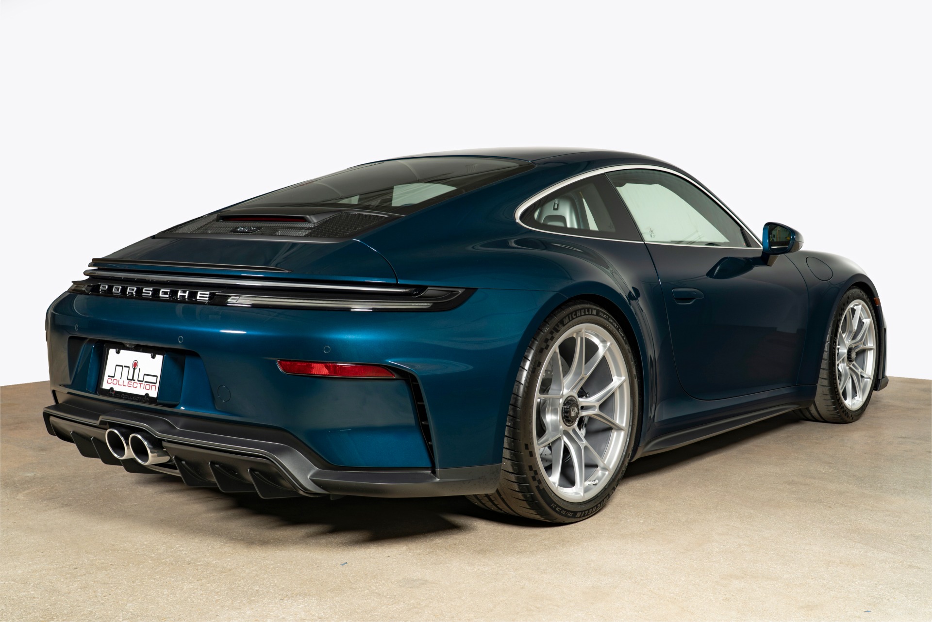 Used-2026-Porsche-911-GT3-Touring