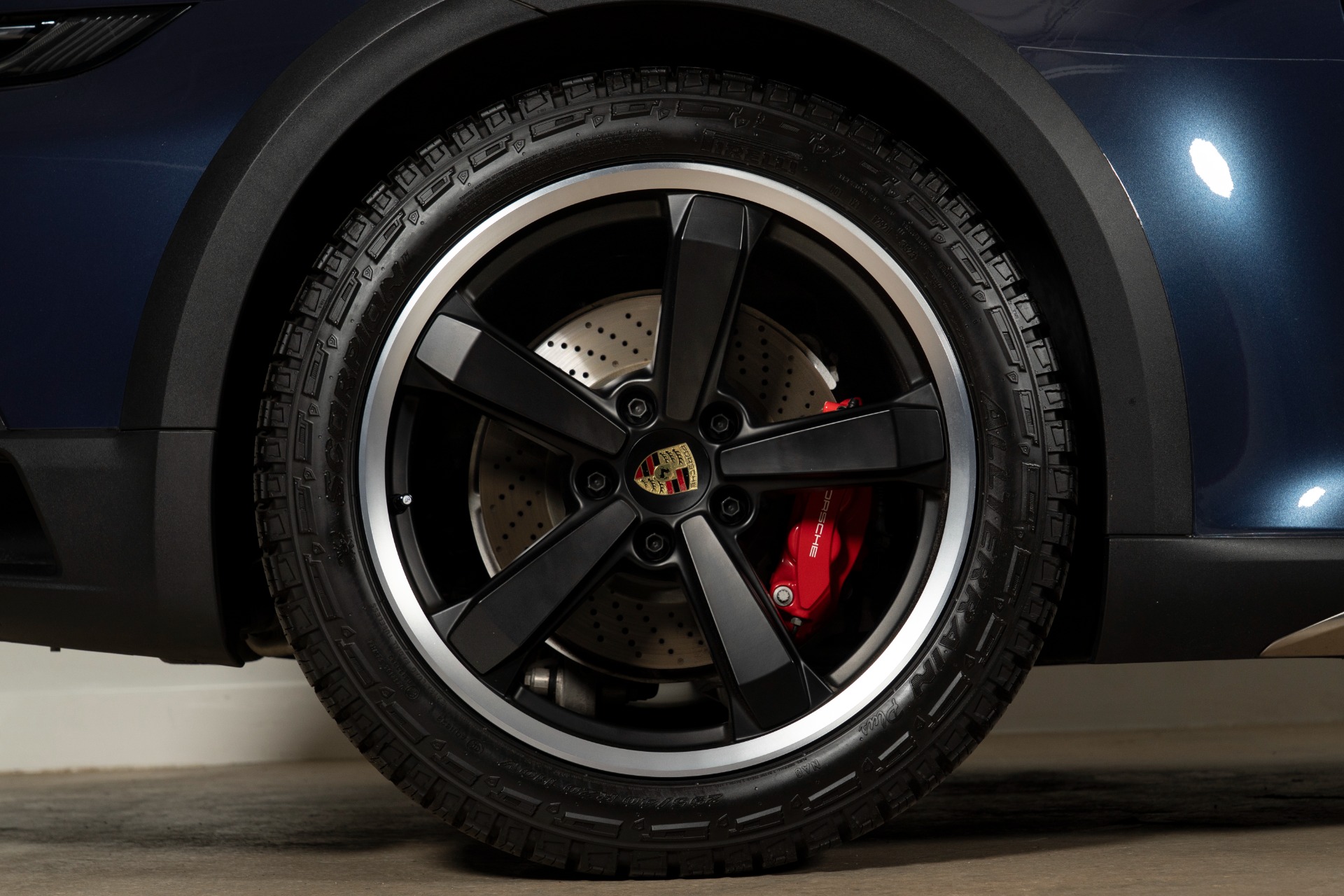 Used-2024-Porsche-911-Dakar