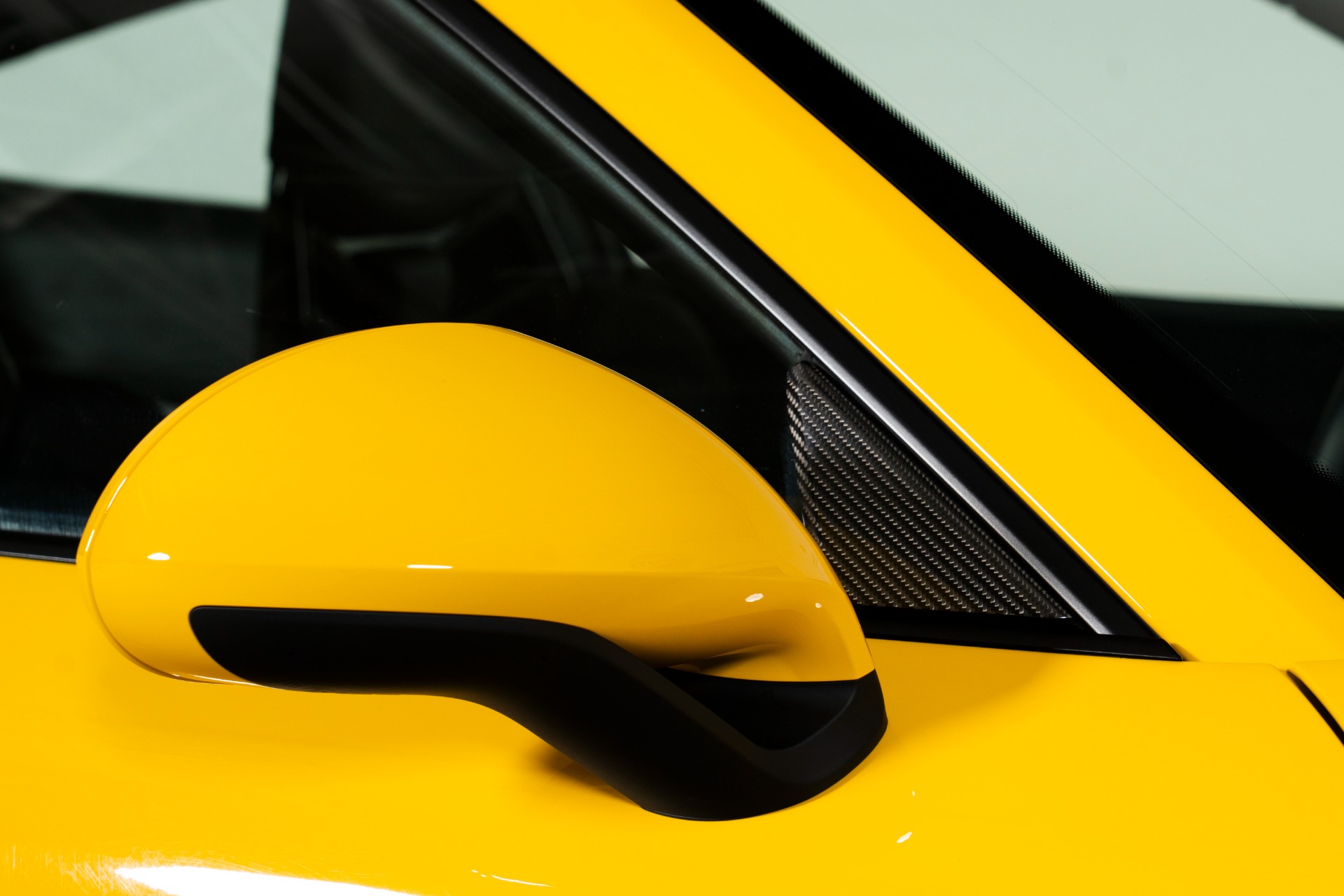 Used-2019-Porsche-911-GT3-Touring