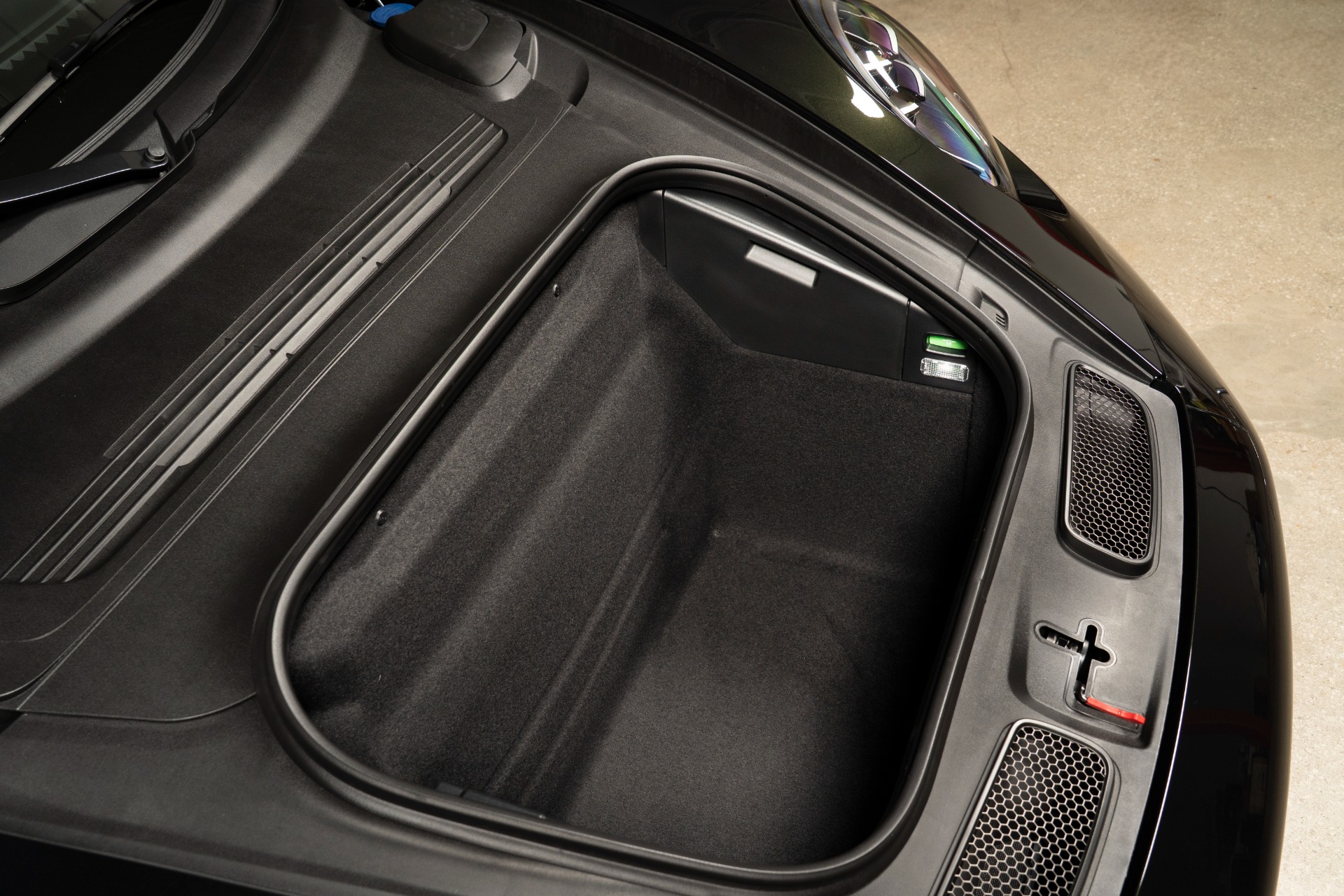 Used-2026-Porsche-911-GT3-Touring